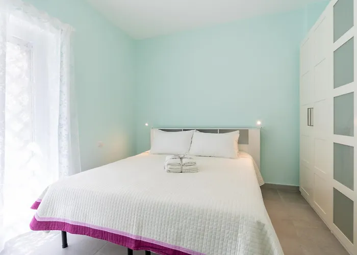Roma-gemelli - Free Parking - Private Garden Appartement