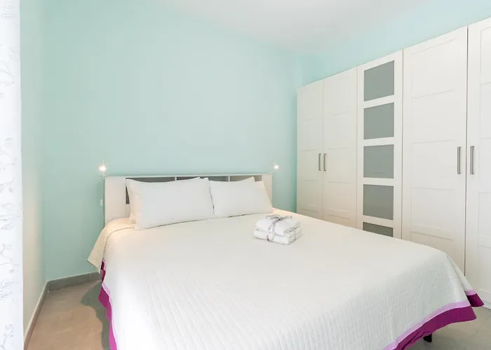 Roma-gemelli - Free Parking - Private Garden Appartement